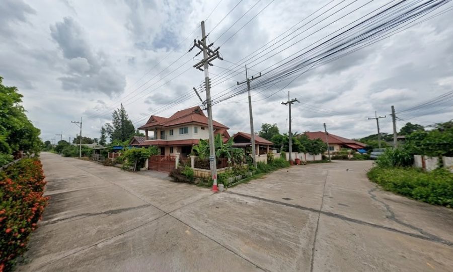 - ขายที่ดินเปล่า 74 ตรว. ทำเลดี ใกล้ซุปเปอร์ไฮเวย์ สารภี เชียงใหม่