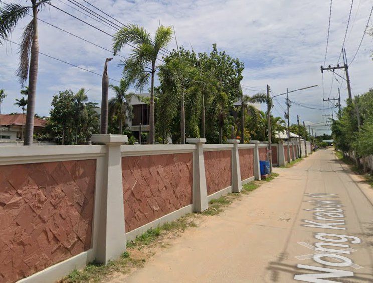 - ขายที่ดินพัทยาเหมาะทำพูลวิลล่าสุดหรู ทำเลที่อยู่อาศัยระดับพรีเมียม