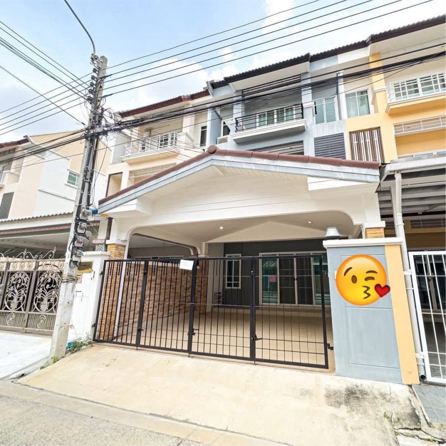 - ให้เช่า ทาวน์โฮม 3 ชั้น หมู่บ้าน ธนาภิรมย์ ศรีนครินทร์-วงแหวน พร้อมเข้าอยู่ 1 ก.ค. 69 เฟอร์นิเจอร์และเครื่องใช้ไฟฟ้าครบ ราคา 33,000 บาท/เดือน