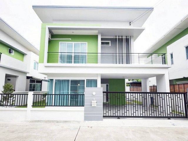 - ให้เช่าบ้านเดี่ยว มบ.เดอะซีซั่นวัลเล่ย์ เนื้อที่ 54ตรว 3นอน หลังใหญ่ พื้นที่ใช้สอยเยอะ พร้อมเฟอร์ ใกล้นิคมปิ่นทอง WHA ศรีราชา ชลบุรี