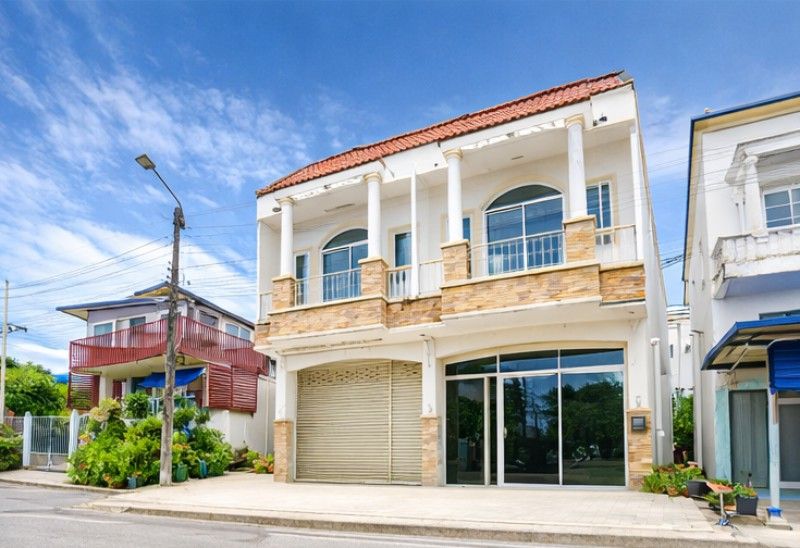 - ใกล้โรงแรมฮ็อป อินน์ หนองคาย 350 ม. แม็คโคร หนองคาย 1.2 กม. แม่น้ำโขง 1.5 กม. 2นอน 2น้ำ อาคารพาณิชย์ 2 ชั้น สำนักงานเทศบาลเมืองหนองคาย