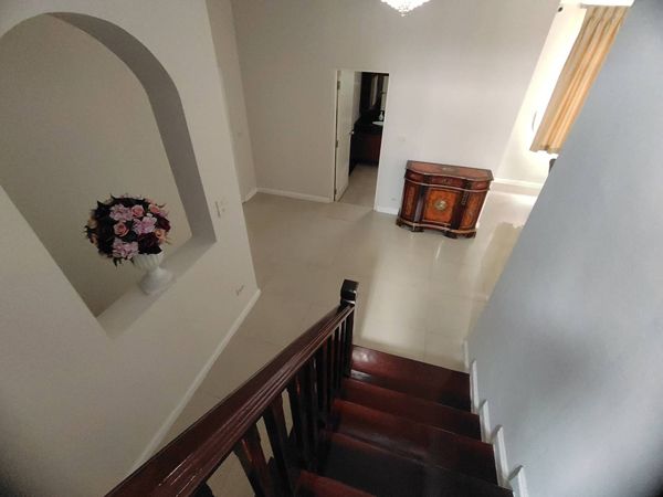 - ให้เช่าบ้านเดี่ยว 2ชั้นเนื้อที่ 60ตร.ว พื้นที่ใช้สอย 200ตร.ม 3ห้องนอน 3ห้องน้ำ เฟอร์ครบ ถนนเฉลิมพระเกียรติ ร.9 สวนหลวง ร.9 ราคาเช่า 35,000 บ/ด