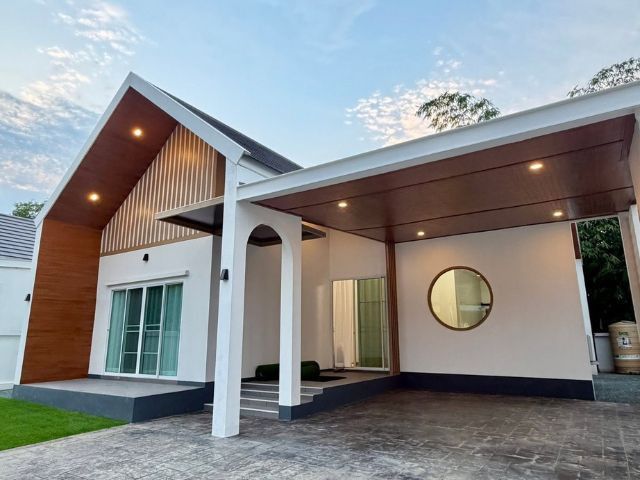 - บ้านใหม่ โซนสารภี ท่าวังตาล ติดถนนวงแหวนรอบ 3 เชียงใหม่ เฟอร์นิเจอร์และเครื่องใช้ไฟฟ้าครบ