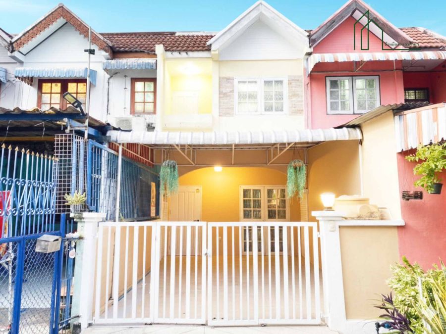 - ทาวน์เฮ้าส์ 2 ชั้น ม.พูนผลนิเวศน์ ลำลูกกาคลอง 1 พร้อมอยู่