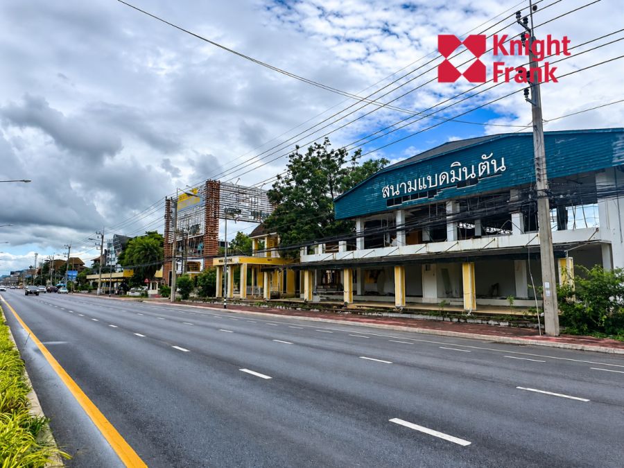 - ขายโรงแรมพร้อม Sport Complex ขนาด 27 ไร่ อำเภอหัวหิน จังหวัดประจวบคีรีขันธ์