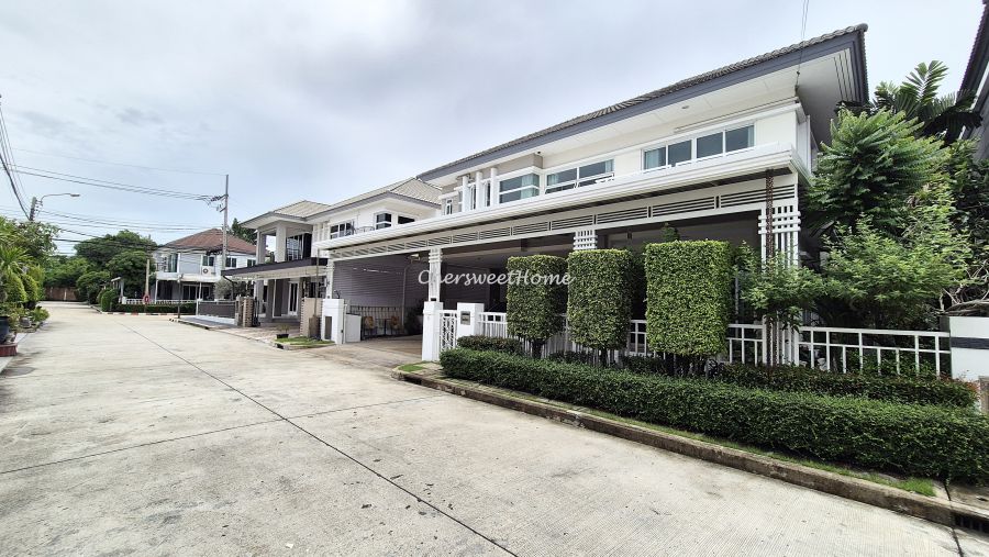 - บางกอก บูเลอวาร์ด รามอินทรา 3 ขายบ้านใกล้แฟชั่นไอส์แลนด์