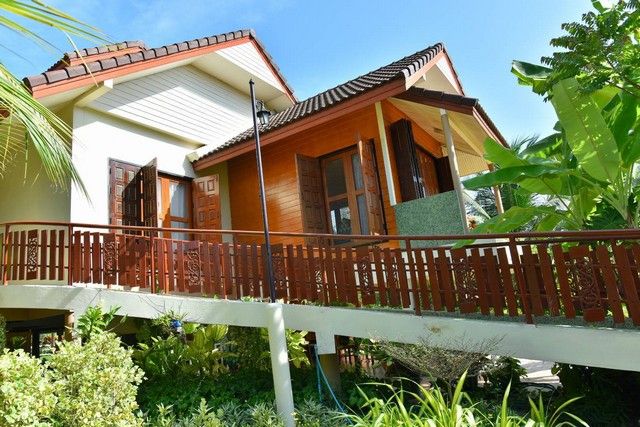 - 2306 ให้เช่า บ้าน บ้านเดี่ยว ท่าคา อัมพวา ห้องนอน 2 ห้อง ห้องน้ำ 2 ห้อง สมุทรสงคราม ใกล้กับ ตลาดน้ำท่าคา