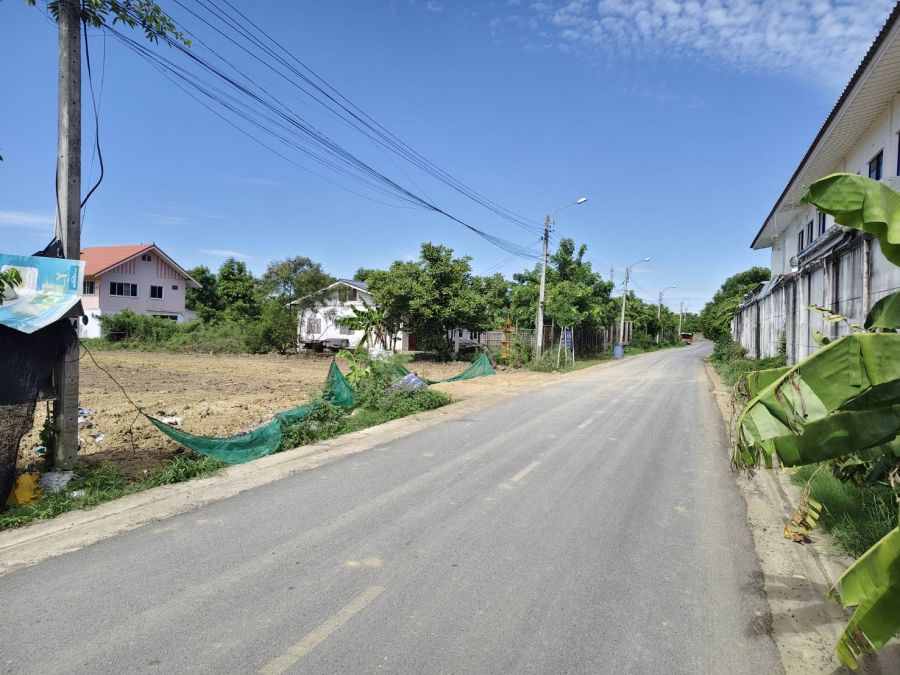 - ขายที่ดิน1ไร่200ตร.วา ติดถนนผู้ใหญ่อุดม ศาลากลาง บางกรวย นนทบุรี พื้นที่สีเหลือง