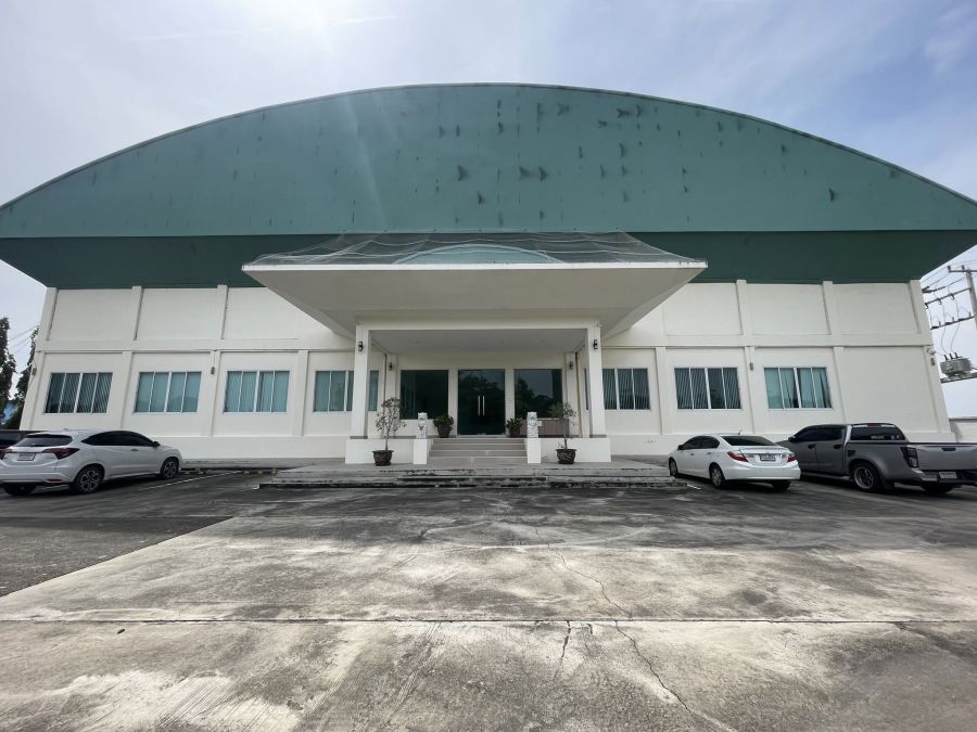 - ขายโรงงาน พร้อมสำนักงาน พิกัด ต.บ่อเงิน อ.ลาดหลุมแก้ว จ.ปทุมธานี