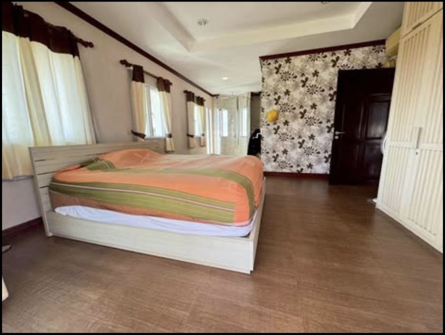 - ขายบ้านหมู่บ้านอารีน่า บางพลีใหญ่ 68 ตรว. 7.5ล้าน