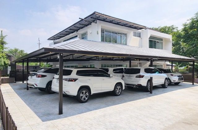 - วชิรธรรมสาธิต37-45 บ้านเดี่ยว 2ชั้น 4นอน 2น้ำ ใกล้ BTS อุดมสุข 1.69กม. 80 ตร.ว.350ตร.ม. จอดรถ 4-6 คัน ถนนสุขุมวิท 101/1