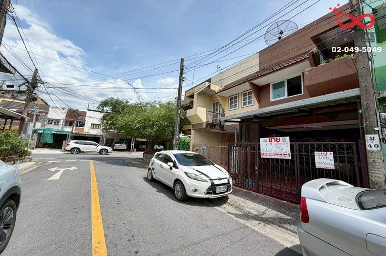 - ขายและให้เช่าทาวน์เฮาส์ 2 ชั้น 15 ตร.ว. หมู่บ้านอมรพันธ์ สวนสยาม - เสรีไทย ใกล้ MRT สายสีชมพู