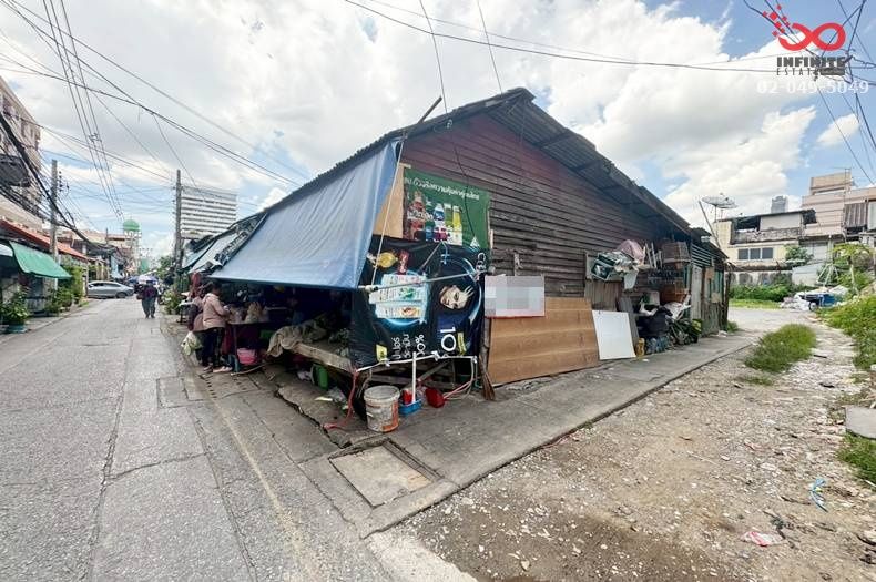 - ขายที่ดิน 172 ตรว. ถนนสุขุมวิท ซ.สุขุมวิท 49/14 ทำเลซอยทองหล่อ-เอกมัย