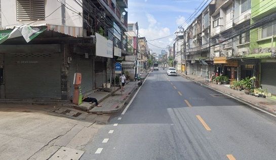 - ขายที่ดินพร้อมสิ่งปลูกสร้าง สุขุมวิท 71 ใกล้ Big C เอกมัย