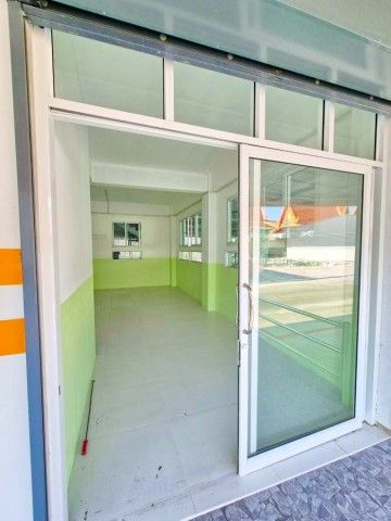 - คลินิกความงาม วัดบึงทองหลาง 50ม. ถ.โพธิ์แก้ว ห้องเช่าชั้น 1 สำหรับคลินิก ย่านลาดพร้าว 1 นอน 1 น้ำ 40 ตร.ม. คลินิกทันตกรรม