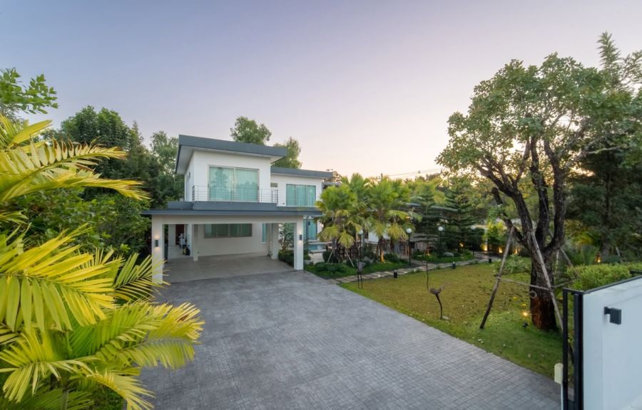 - Sunvalee Pool Villa บ้านหรู...พร้อมเข้าอยู่ แล้ววันนี้ Special Offer! Sunvalee Pool Villa Luxury Smart Home, Ready to Move In