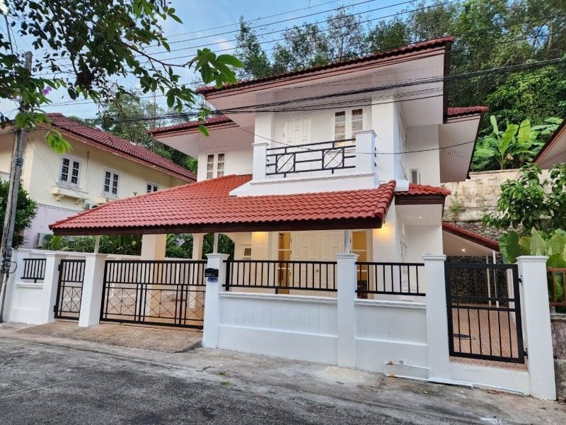 - บ้านเดี่ยว ภูเก็ต 3-4นอน 7-11 กิ่งแก้วอุทิศ ถ.ร่วมพัฒนา-รัษฎานุสรณ์ 4 น้ำ ใกล้รพ.มิชชัน 900 ม. พร้อมเฟอร์ฯ และเครื่องใช้ไฟฟ้าครบ