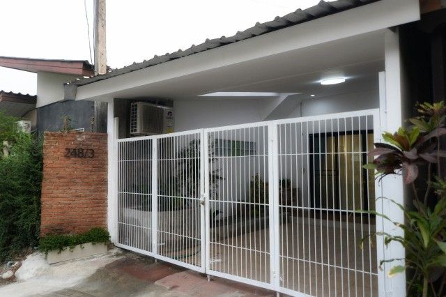- ขายบ้านชั้นเดียวห้องริม สันผักหวาน หางดง ใกล้โรงเรียนนานาชาติลานนาเพียง 4 นาที | ติดเขตเมืองเชียงใหม่
