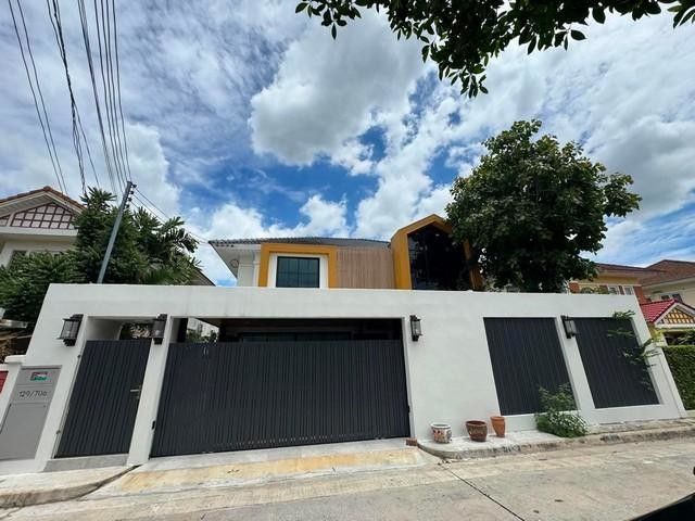 - ขายบ้านโครงการเพอเฟคเพลส รัตนาธิเบศร์ 4ห้องนอน 4ห้องน้ำ 59.8 ตร.ว.