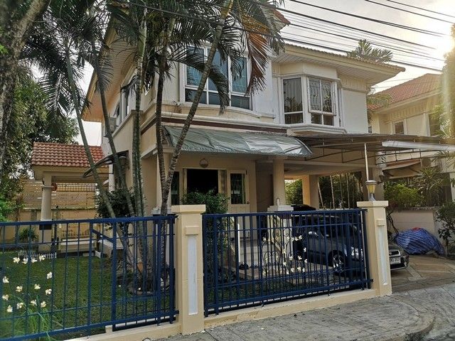 - ให้เช่าบ้านเดี่ยว 3 ห้องนอน 3 ห้องน้ำ หมู่บ้าน เพอร์เฟค พาร์ค (รามคำแหง-สุวรรณภูมิ) ซอยเคหะร่มเกล้า 64