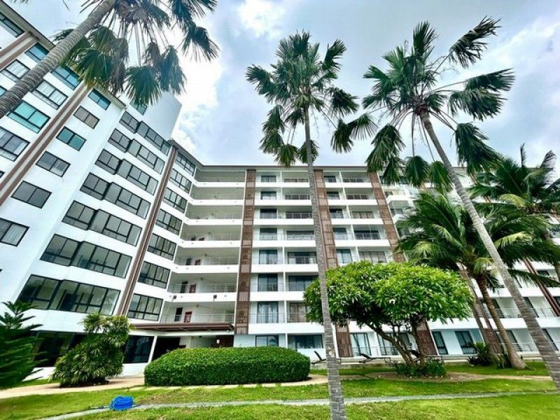 - คอนโดให้เช่าศรีราชา Golden Coast ติดทะเล ห้องใหญ่ เฟอร์ครบ พร้อมอยู่ TP-C2370