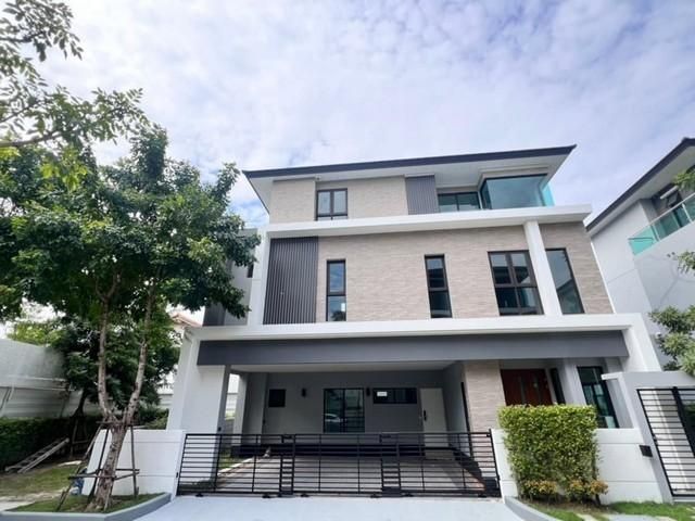 - ปรับลดราคาด่วน ปล่อยเช่าบ้านเดี่ยวลักชัวรี 337 ตร.ม. ทำเลเลียบด่วนรามอินทรา ใกล้เดอะซีน Town In Town และ Central EastVille