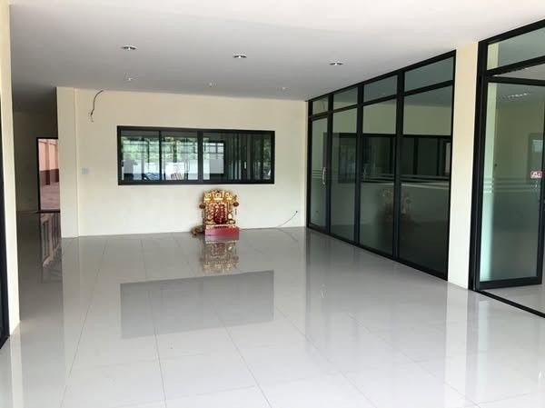 - ให้เช่าโรงงาน 3,675 ตร.ม. ใกล้พระราม 2 | ขอ รง.4 ได้ 100% | ไฟ 3 เฟส 150 KVA | พร้อมสำนักงาน | เข้าใช้งานได้ทันที