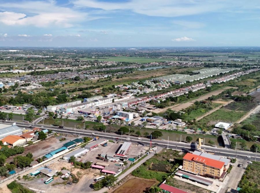 - ที่ดินลอง 11 ธัญบุรี ผังชมพู แหล่งชมพู เหมาะสร้างที่พัก โกดัง