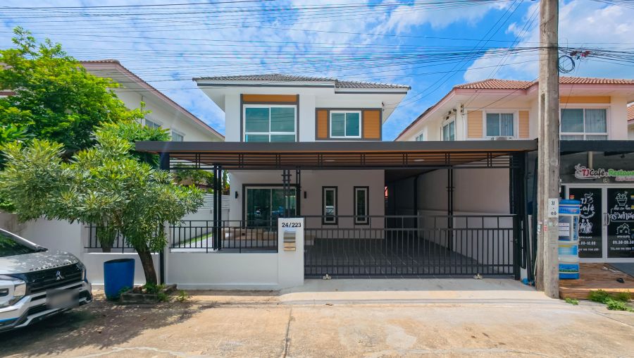 - ขายบ้านเดี่ยว 2 ชั้น นนทวีวิลล์ 5 มิตรไมตรี หนองจอก 49.5 ตร.ว. 4 นอน 2 น้ำ รีโนเวทใหม่ พร้อมอยู๋
