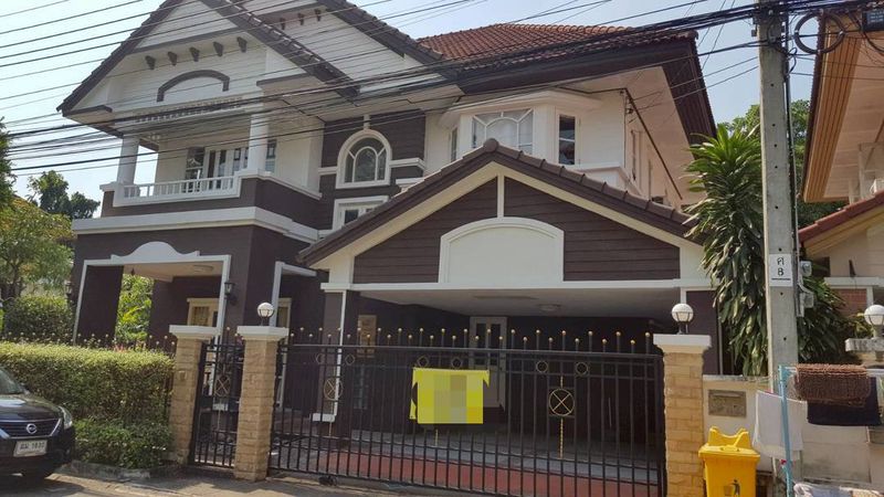 - ขาย ให้เช่า บ้านเดี่ยว เฉลิมพระเกียรติ ร.9 ซอย 55 ใกล้สวนหลวง ร.9 พร้อมห้องแม่บ้าน