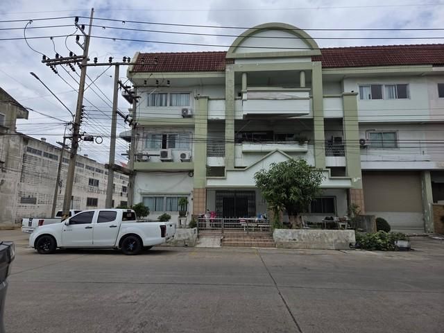 - ปล่อยเช่าหรือขายขาดโรงงานพุทธมณฑลสาย 5 เนื้อที่ 260 ตร.ว. โครงสร้างรับน้ำหนักกว่า 2 ตัน/ตร.ม. พร้อมระบบไฟฟ้า 3 เฟส