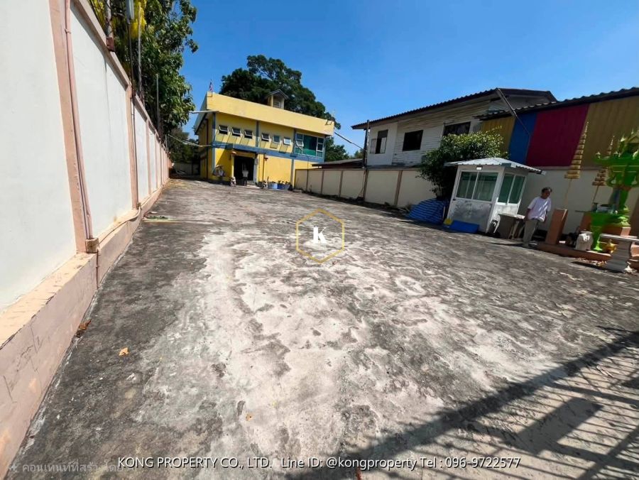 - ให้เช่าอาคาร 2 ชั้น พร้อม โกดัง 700 ตรม ติวานนท์ อำเภอเมือง นนทบุรี
