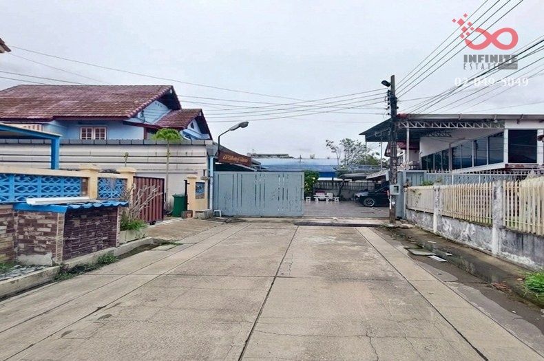 - ขายบ้านเดี่ยว 116 ตร.ว. สุขุมวิท 105 หมู่บ้านลาซาลนิเวศน์ ซอยลาซาล 22 ใกล้ BTS แบริ่ง