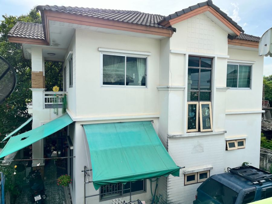 - ขายบ้านเดี่ยว 2 ชั้น ติดถนน ซอยนนทบุรี 20 ซอยเลี่ยงเมือง ซอยโรงน้ำแข็ง ใกล้mrt พระนั่งเกล้า