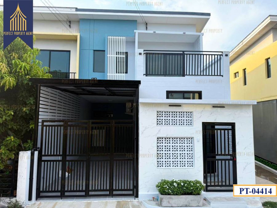 - ขาย ทาวน์เฮ้าส์ 2 ชั้นหลังมุม พฤกษาไลท์ล็อกซ์ ปิ่นเกล้า วงแหวน ใกล้ M81 บางใหญ่ สวยเปลืองมาก