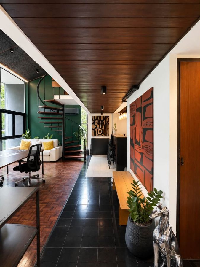 - ให้เช่า Duplex Office วิวสวนส่วนตัว ใจกลางอารีย์ (Tropicana Court) โปรฯ พิเศษ 85,000.-/เดือน!