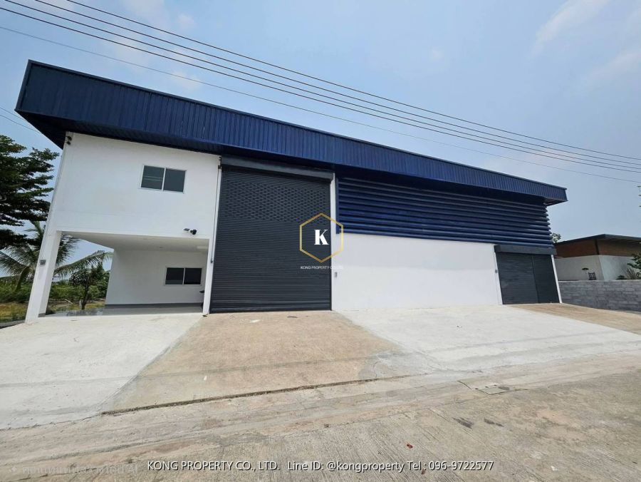 - ให้เช่าโกดัง ลาดหลุมแก้ว ปทุมธานี พื้นที่ 400 ตรม ใกล้ถนน บางเลน - ปทุม