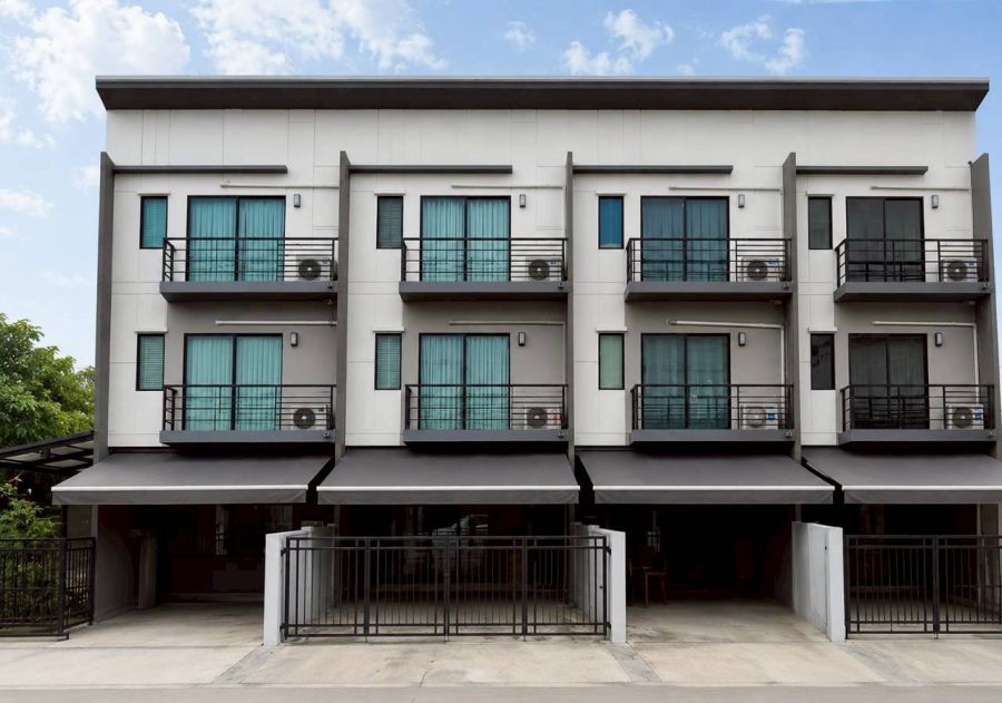 - บ้านกลางเมือง ราชพฤกษ์ - สาทร ซอยบ้านคลองวัดสัก - บ้านวัดโคนอน ถนนราชพฤกษ์ นนทบุรี ราคาพิเศษ พร้อมเข้าอยู่ เปิดกว้างทั้งเช่าและขาย