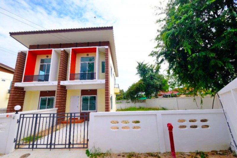 - บ้านฉาง-หาดพลา ให้เช่าทาวน์เฮ้าส์2ชั้น2นอน2น้ำใกล้หาดพลา600ม.สนามบินนานาชาติอู่ตะเภา1กม.หาดพยูน 2 กม.แต่งครบมินิมอลพร้อมเข้าอยู่แอร์2