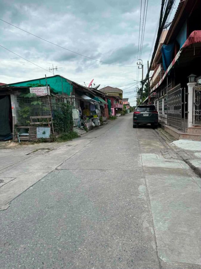 - ขายที่ดิน 3ไร่1งาน79ตรว พหลโยธิน48 เจ้าของขายเอง