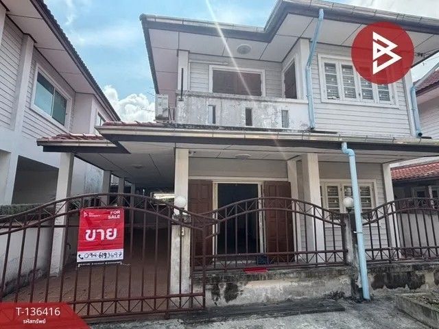 - ขายบ้านเดี่ยว 2 ชั้น หมู่บ้านเพ็ญพร พุทธบูชา 44 บ้านพร้อมอยู่ ทำเลดี ใกล้ ม.บางมด และทางด่วน