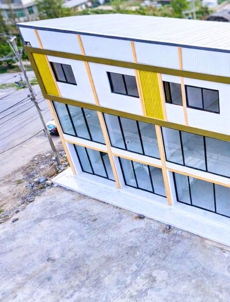 - โรบินสัน บ่อวิน 4กม. โคตรกว้าง อาคารให้เช่า 3 ชั้น เปิดซิง! วัดบ่อวิน 2.4กม. 28ตรว. 238ตรม. นิคมปิ่นทอง3 3.4กม.