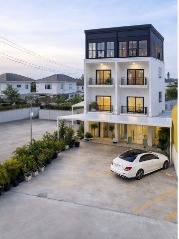 - แยกพ่อปู่ 1 กม.ให้เช่าคลินิกความงาม และสปาเวลเนส อาคาร 4 ชั้น 16 ตร.ว.253 ตร.ม. ใกล้รร.วัดใหม่ผดุงเขต 900 ม. เหมาะคลินิกความงาม สปา เวลเนส