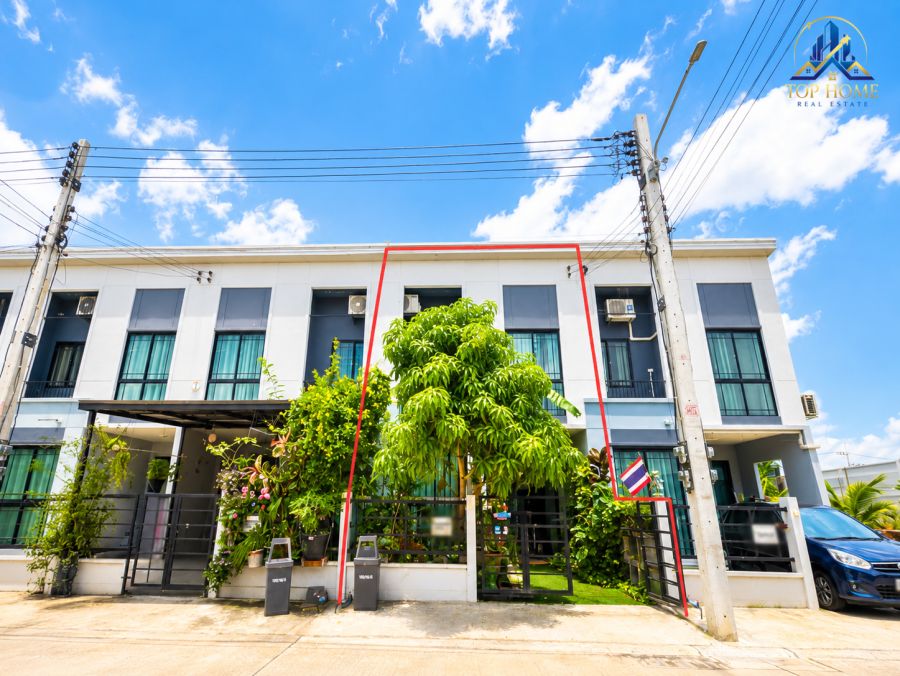 - ขายด่วน! ทาวน์โฮมพร้อมอยู่ โครงการพลีโน่ รังสิต คลอง 4 (Pleno Rangsit Khlong 4)