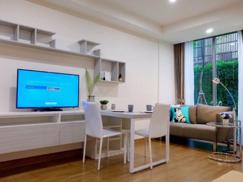 - The Nimmana Condo ( นิมมาน ซ. 6) ให้เช่าระยะสั้น ห้องกว้าง พร้อมอยู่ วิวสวน บรรยากาศร่มรื่น เงียบสงบ