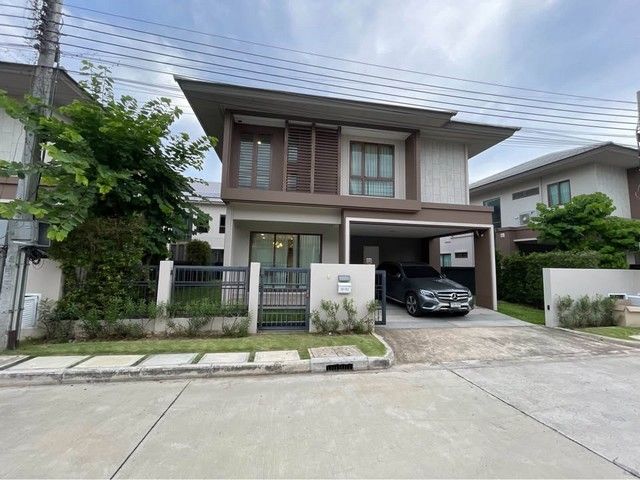 - ให้เช่าบ้านใหม่ บุราสิริ กรุงเทพกรีฑา 196 ตร.ม. 4 นอน 4 น้ำ Solar Roof EV Charger 120000 บาท