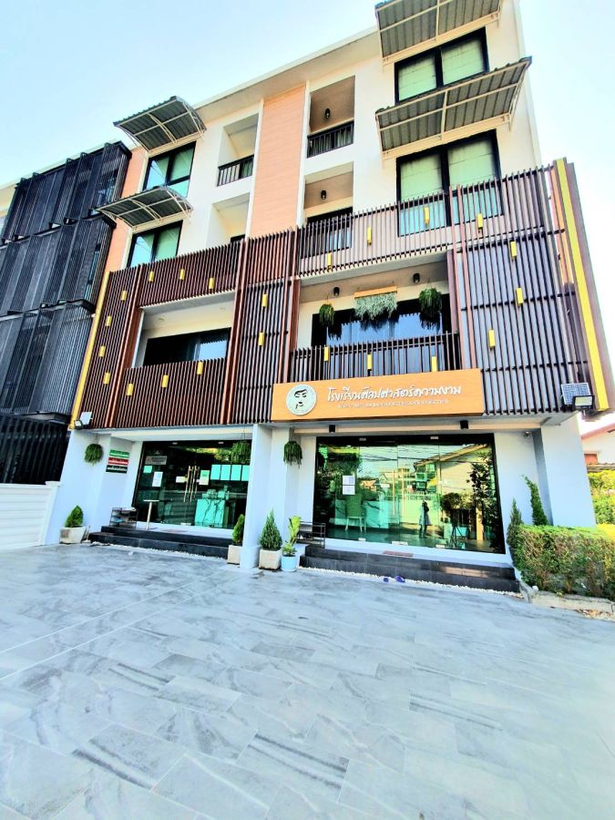 - ขายอาคารพาณิชย์ 2 คูหา ทำเลทอง ตกแต่งเป็น HOME OFFICE, ที่พักอาศัย, หรือรร.เอกชน ซอยสังคมสงเคราะห์5 ลาดพร้าว71