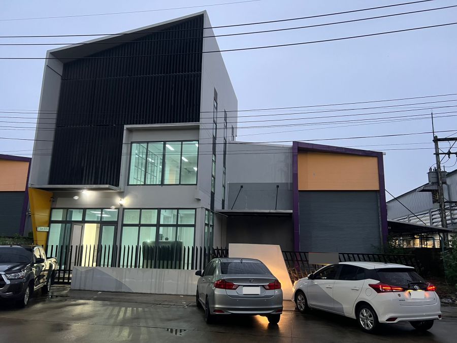 - ขาย โรงงาน บนที่ดิน 312 ตรว โครงการติดถนนกาญจนาภิเษก (หมายเลข 9) ่คลอง 5 บึงคำพร้อย ลำลูกกา ปทุมธานี
