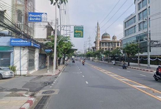 - ขายที่ดินเปล่า เอกมัย ซอย 10 ใกล้ Big C เอกมัย