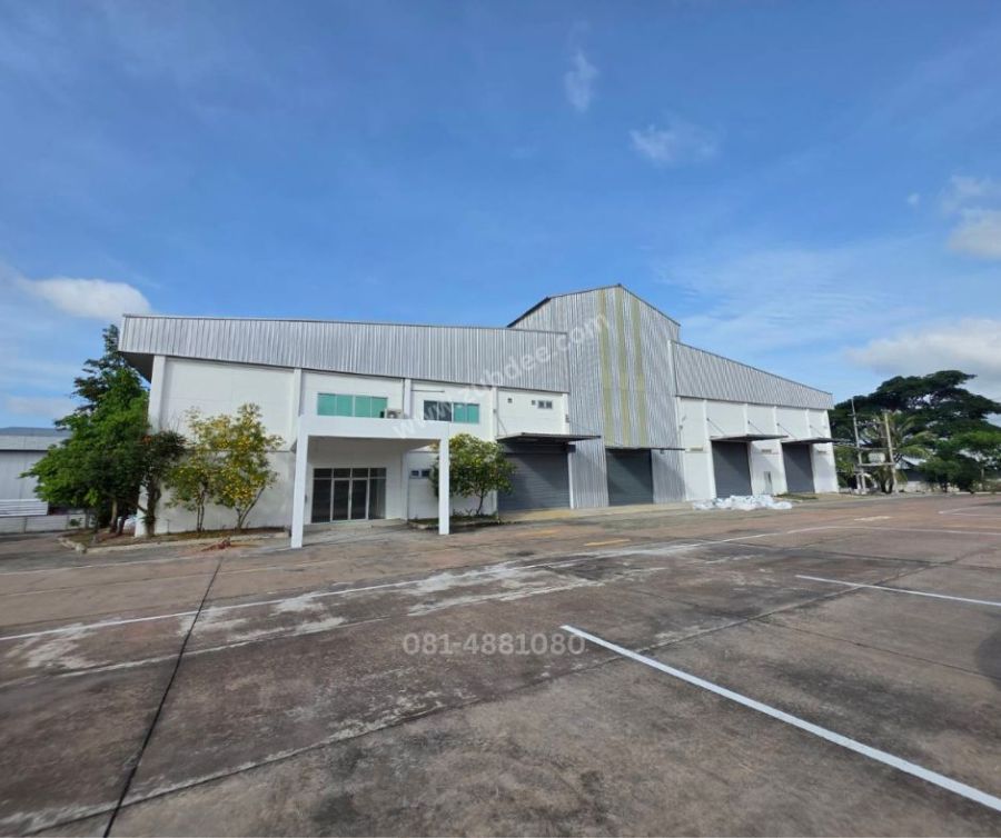 - โรงงานให้เช่า ขนาด 1,800 ตรม พร้อมเครนขนาด 2 ตัน เนื้อที่ เกือบ 7 ไร่ มีรั้วรอบเป็นส่วนตัว พร้อมใบ รง. 4 ใกล้ท่าเรือแหลมฉบัง